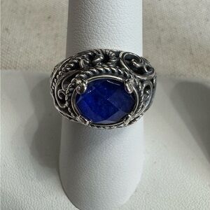 Sterling 925 Ring with large Sapphire Blue Gemstone at Center. Beautiful design